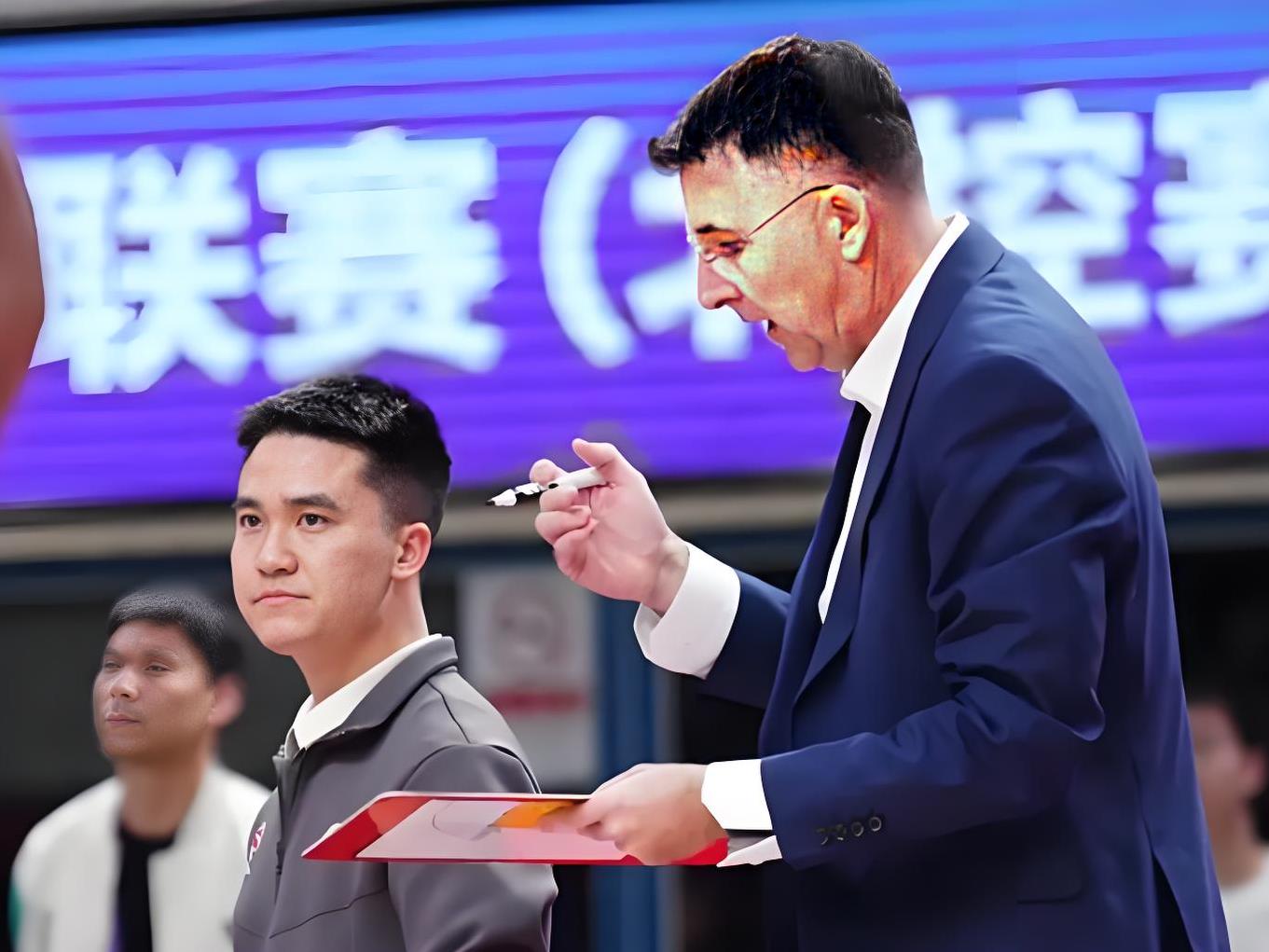 北控客场胜上海，团队默契发挥绝佳的简单介绍