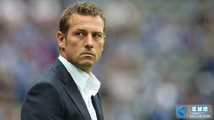 沙尔克遭遇连败，-不敌对手