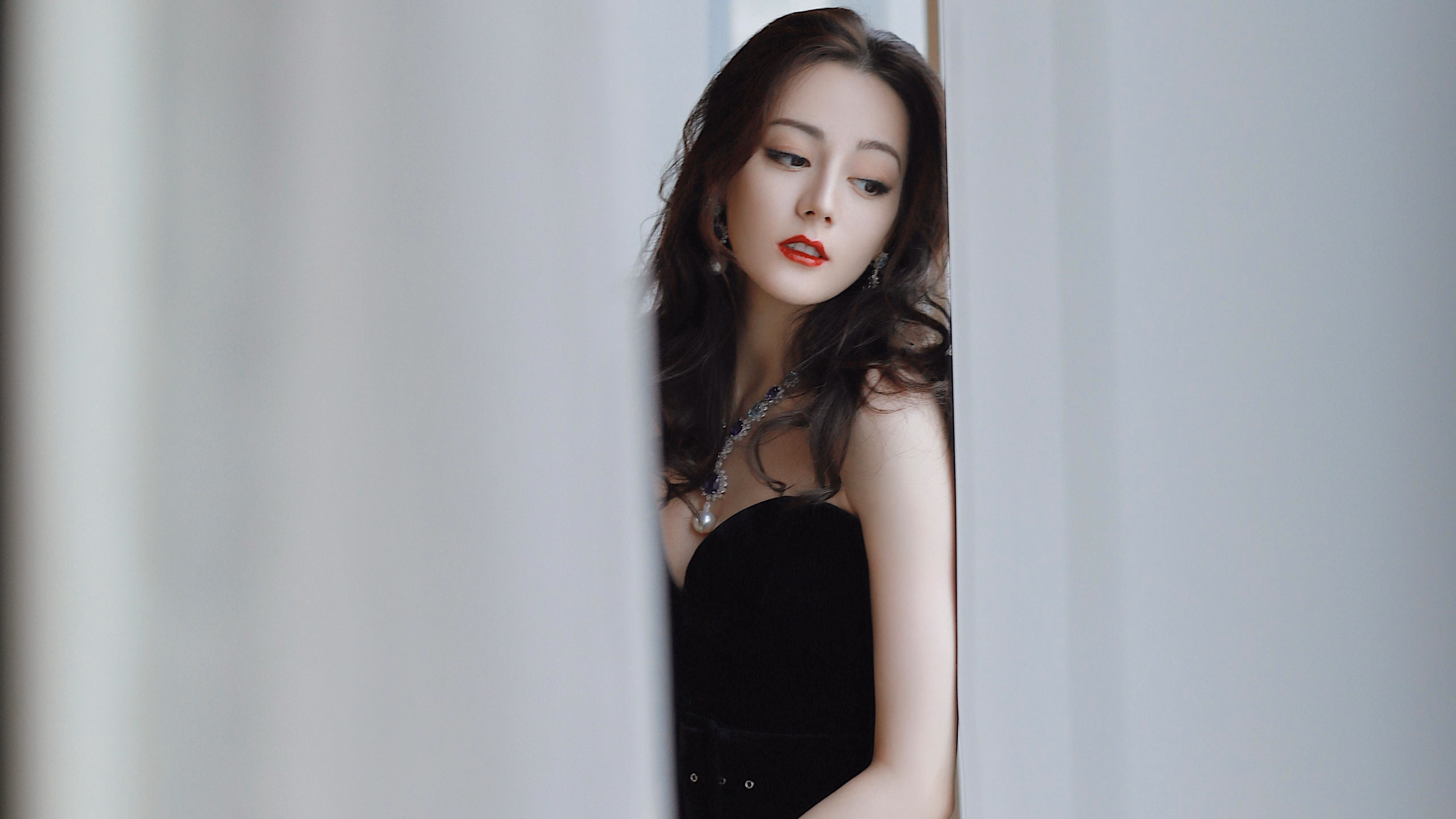 西决生死夜唯一传奇，爱德华兹封神之战狂揽满分评分