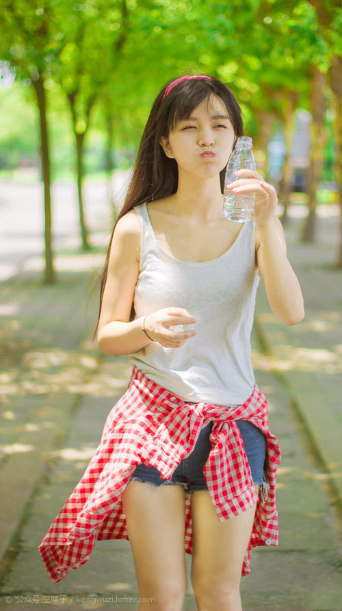 冰与火之歌,2026世界杯G组,日本铁壁破芬兰,阿方索戴维斯一人闪耀成最美挽歌